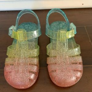 Oshgosh jelly sandals